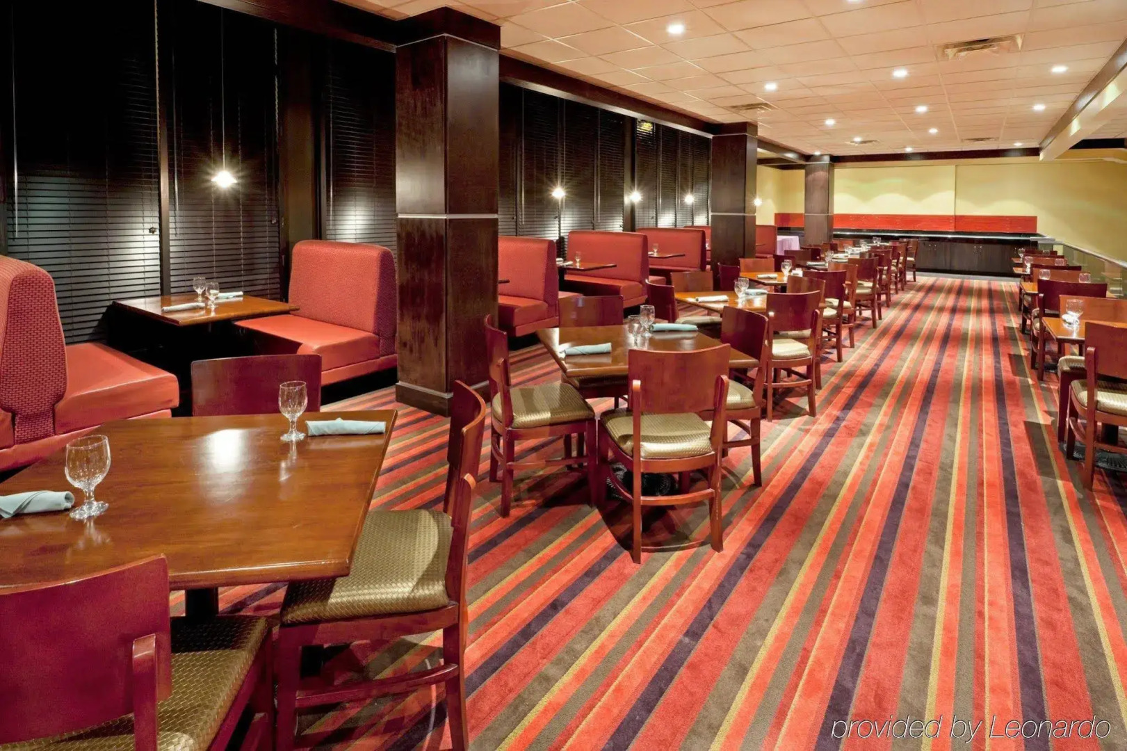 Holiday Inn Totowa Wayne Hotel