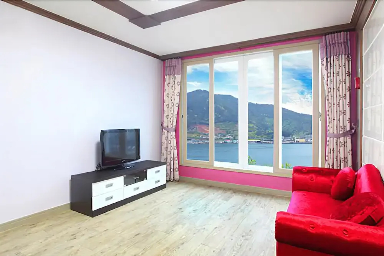 Tongyoung Tower Pension