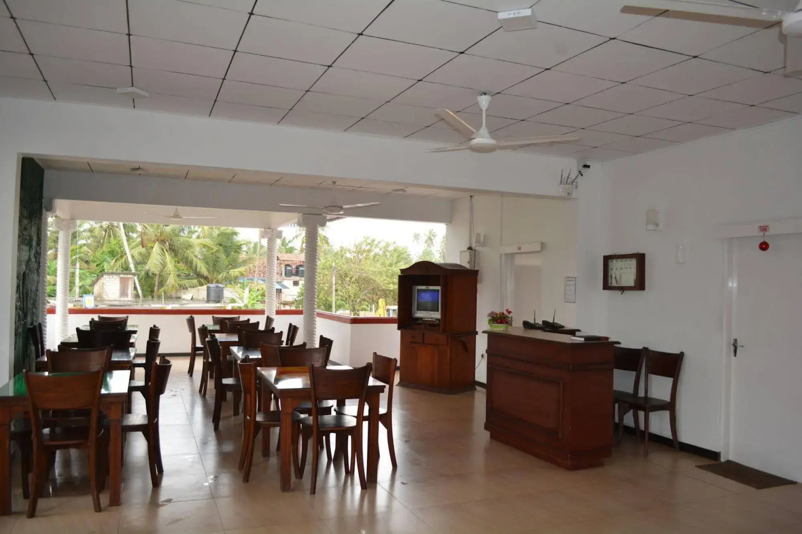 Sayurima Tourist Hotel