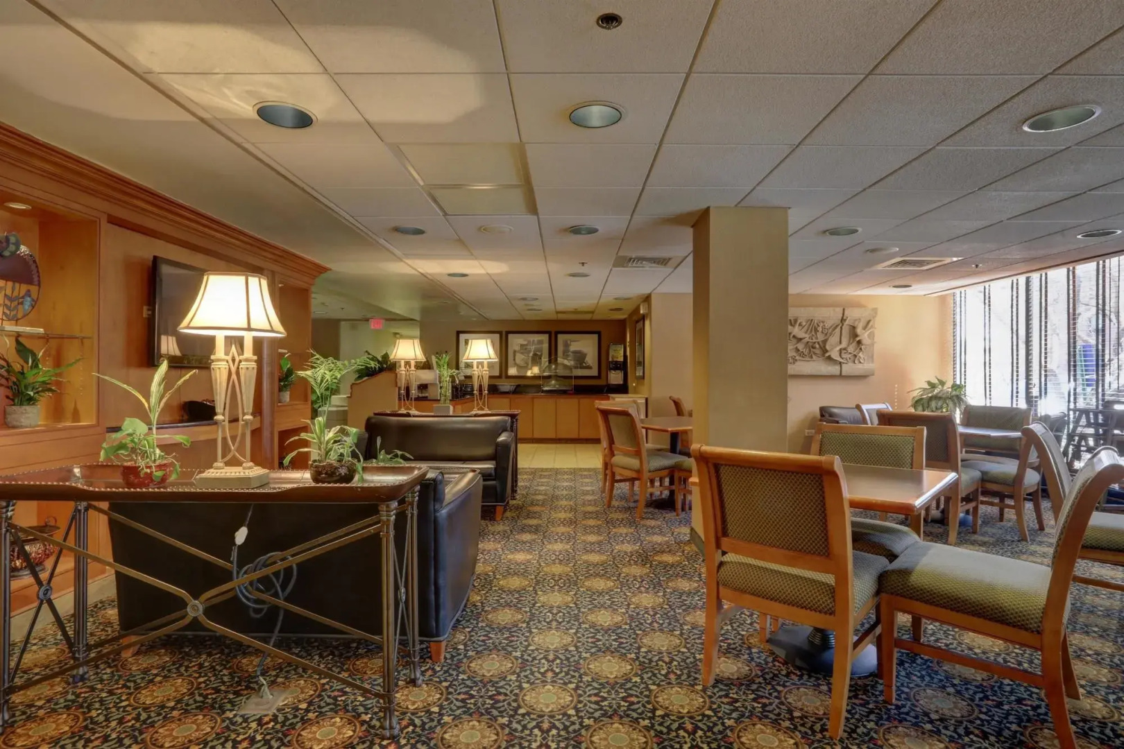 SureStay Plus Hotel by Best Western Chicago Lombard
