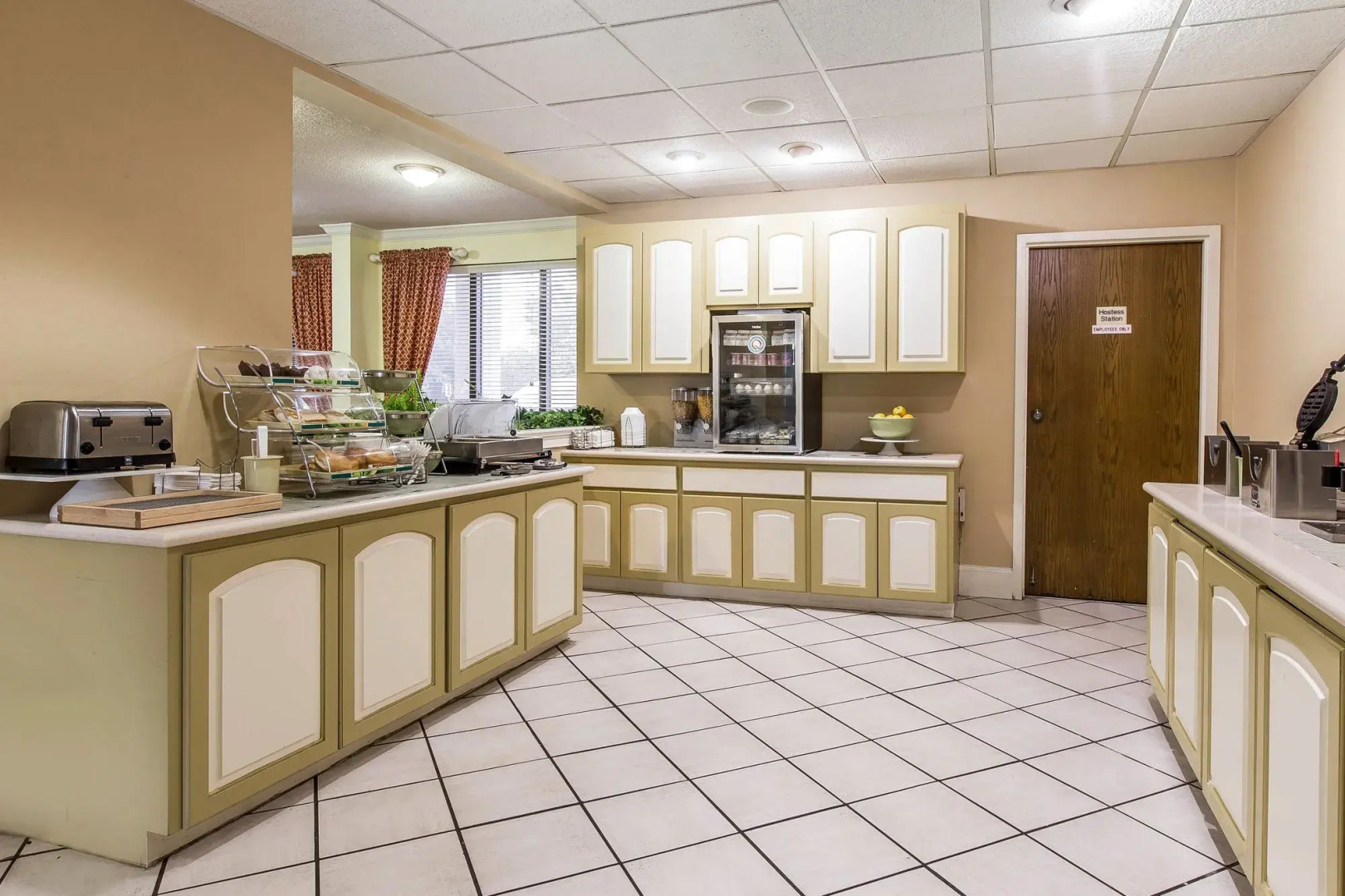 Quality Inn At the Mall - Valdosta