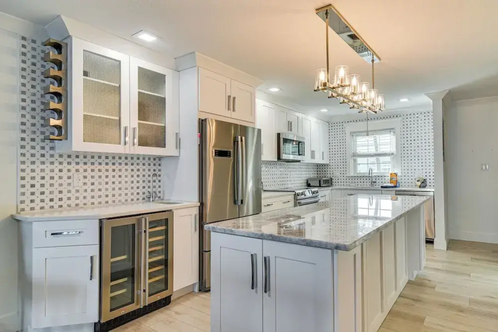 Bayfront St Petersburg Retreat 4 Mi to Downtown!