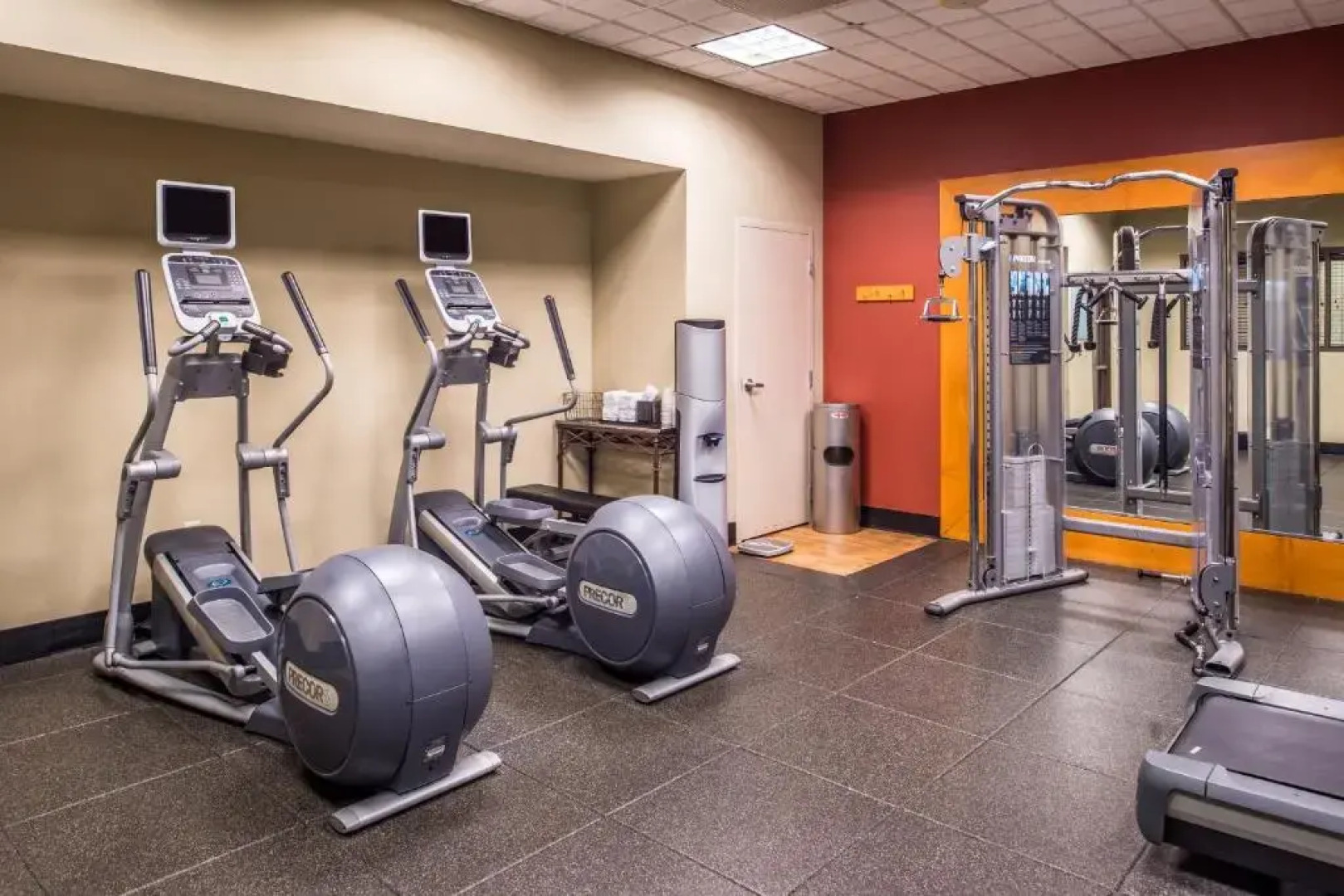 Homewood Suites by Hilton Jacksonville Downtown-Southbank