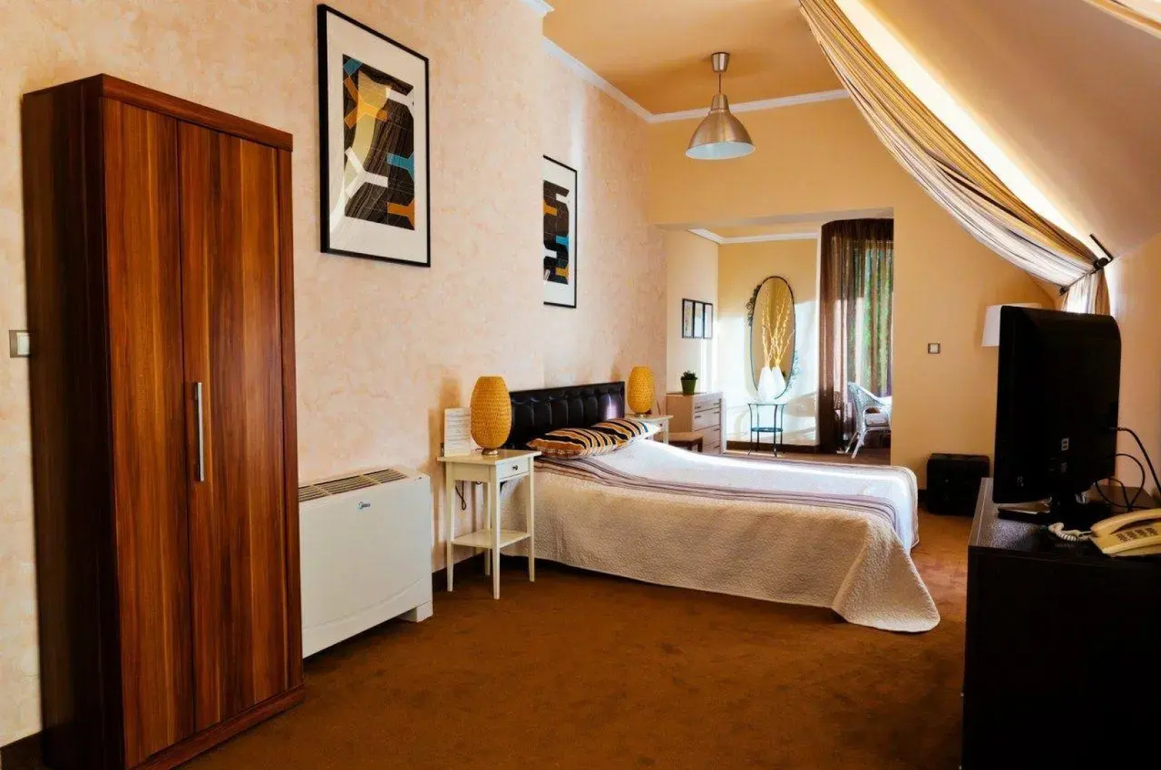 Арт-отель «Карасково»