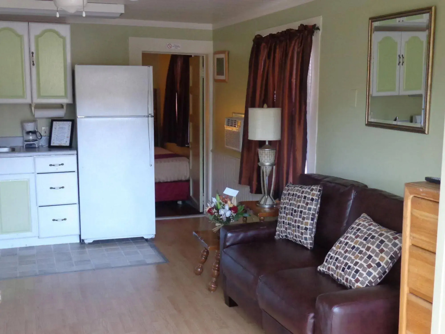 La Paloma Las Flores