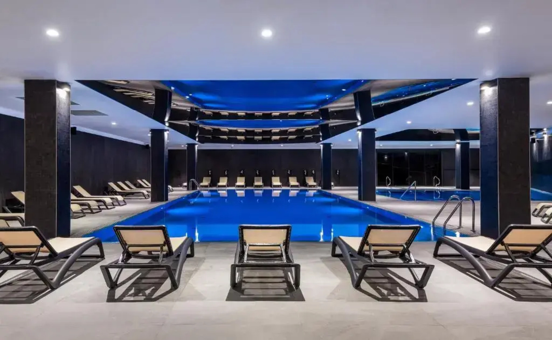 Green Mountain 5* Hotel