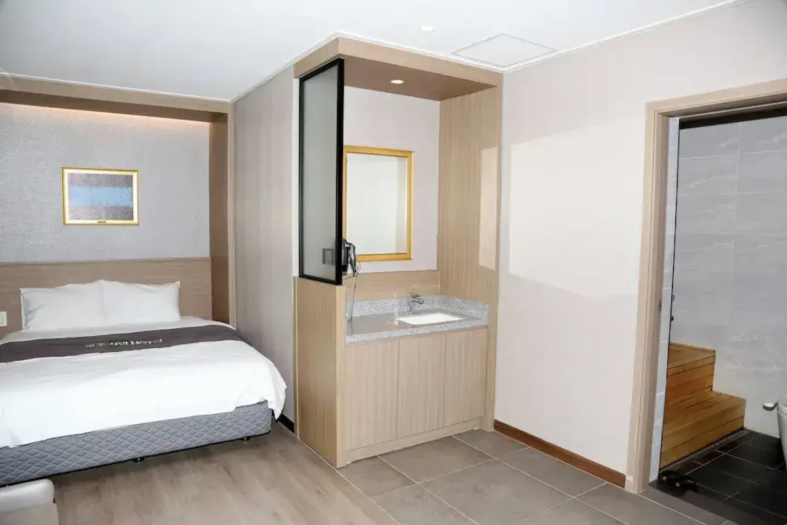 Mungang Sulfur Hot Springs