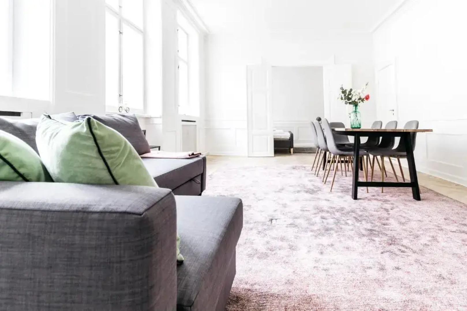 Lavish 4BR Flat in the Heart of CPH by The Canals