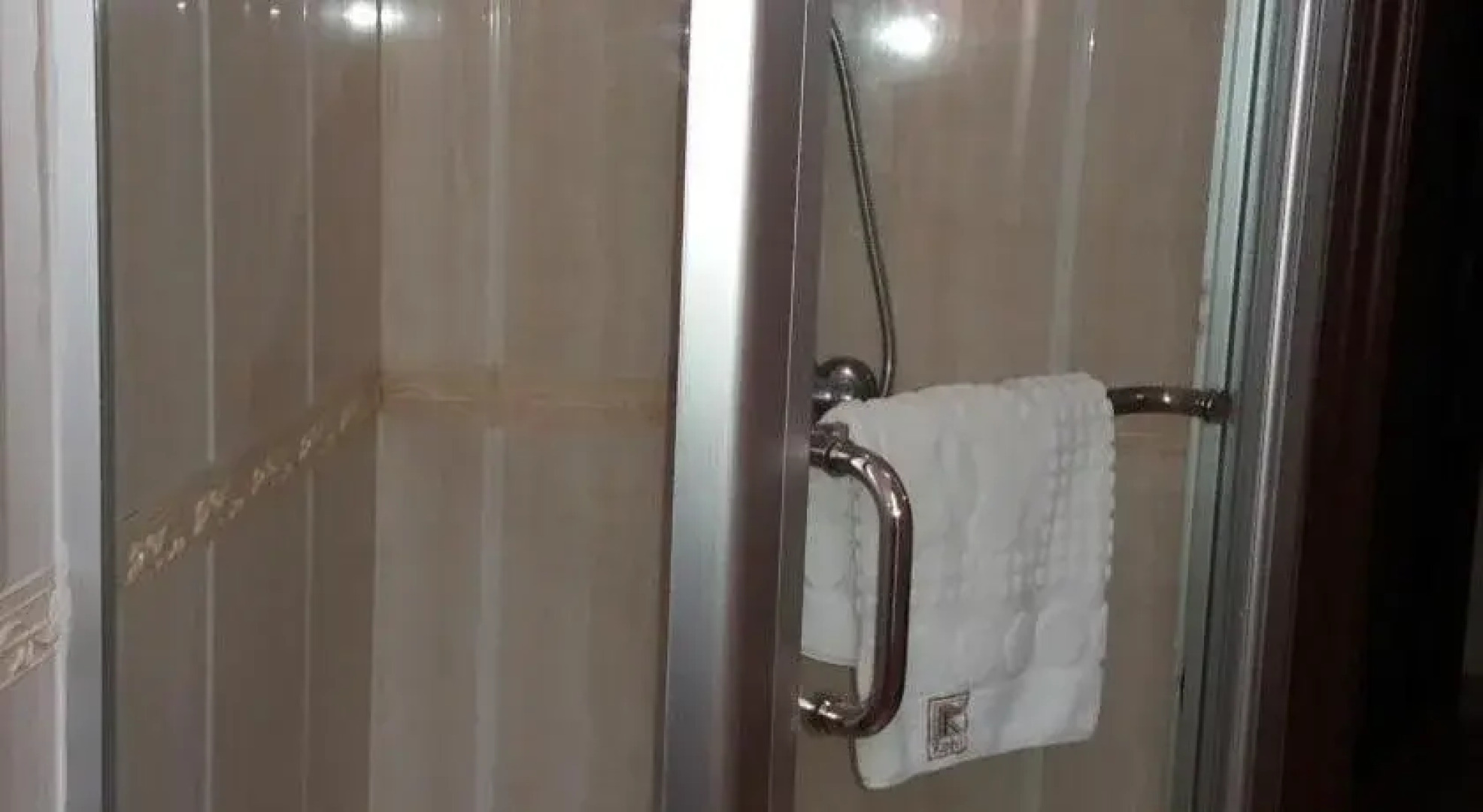 Rohi Apartment Hotel