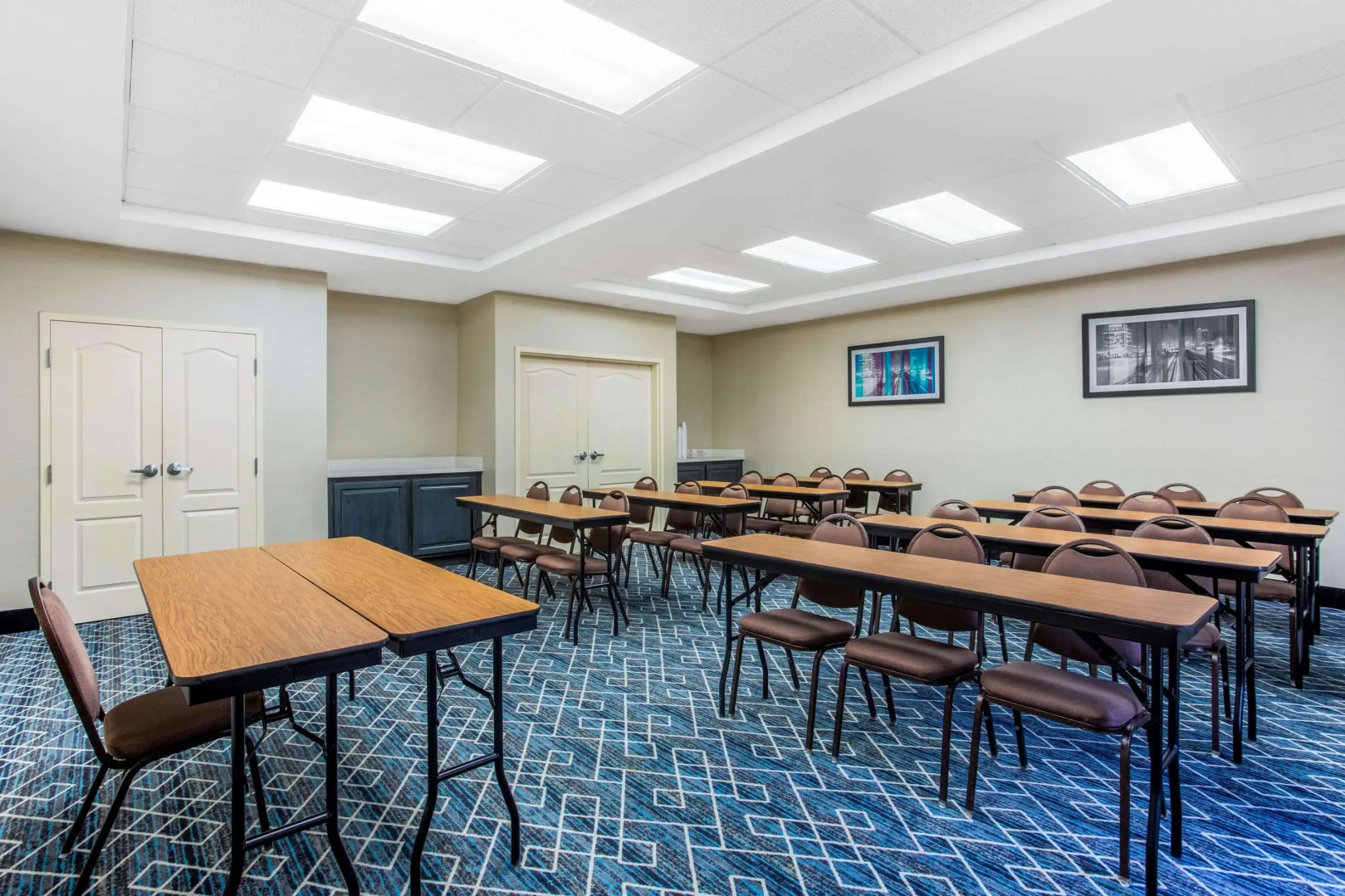 La Quinta Inn & Suites by Wyndham Fultondale Birmingham N