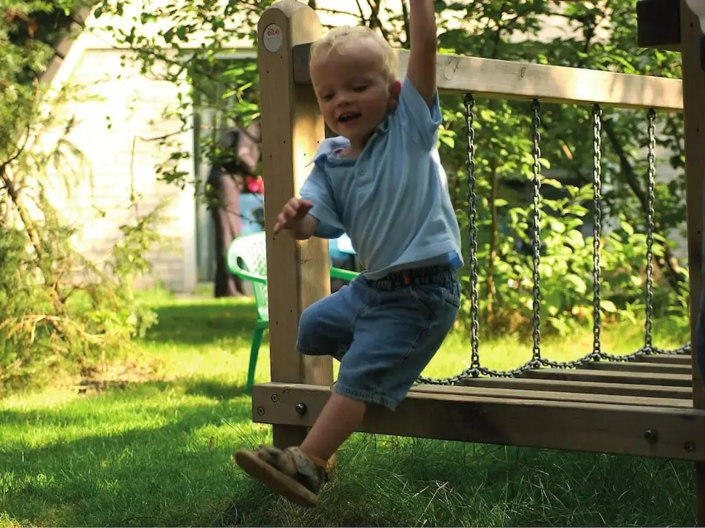 Detached Holiday Home with Dishwasher near Vrachelse Heide