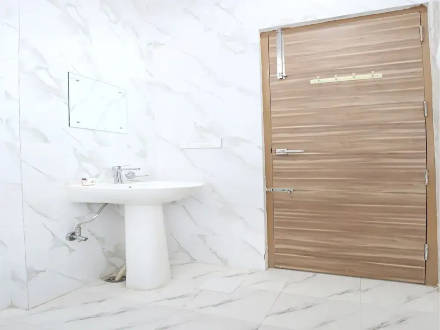 OYO 11882 Hotel Krishna