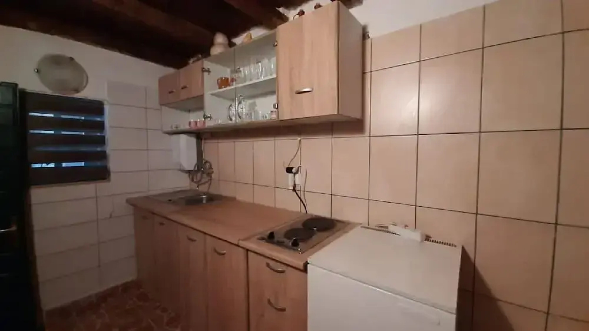 Role - Retro & Affordable - H