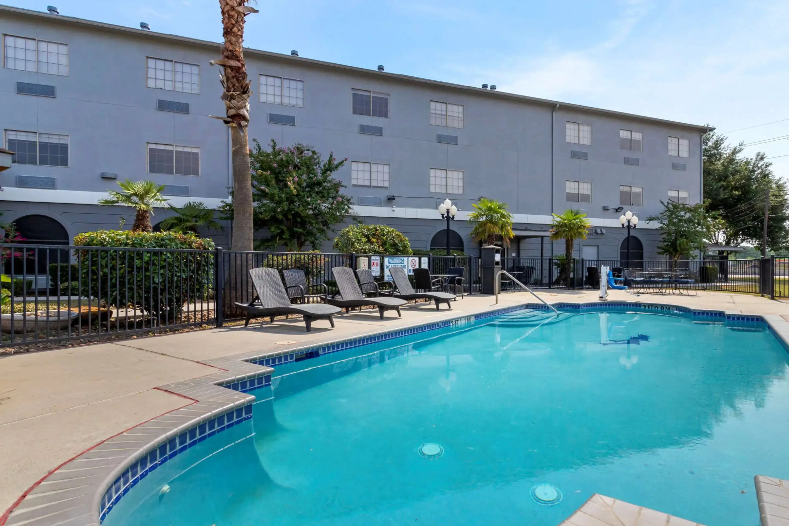 Comfort Suites Kingwood Houston North