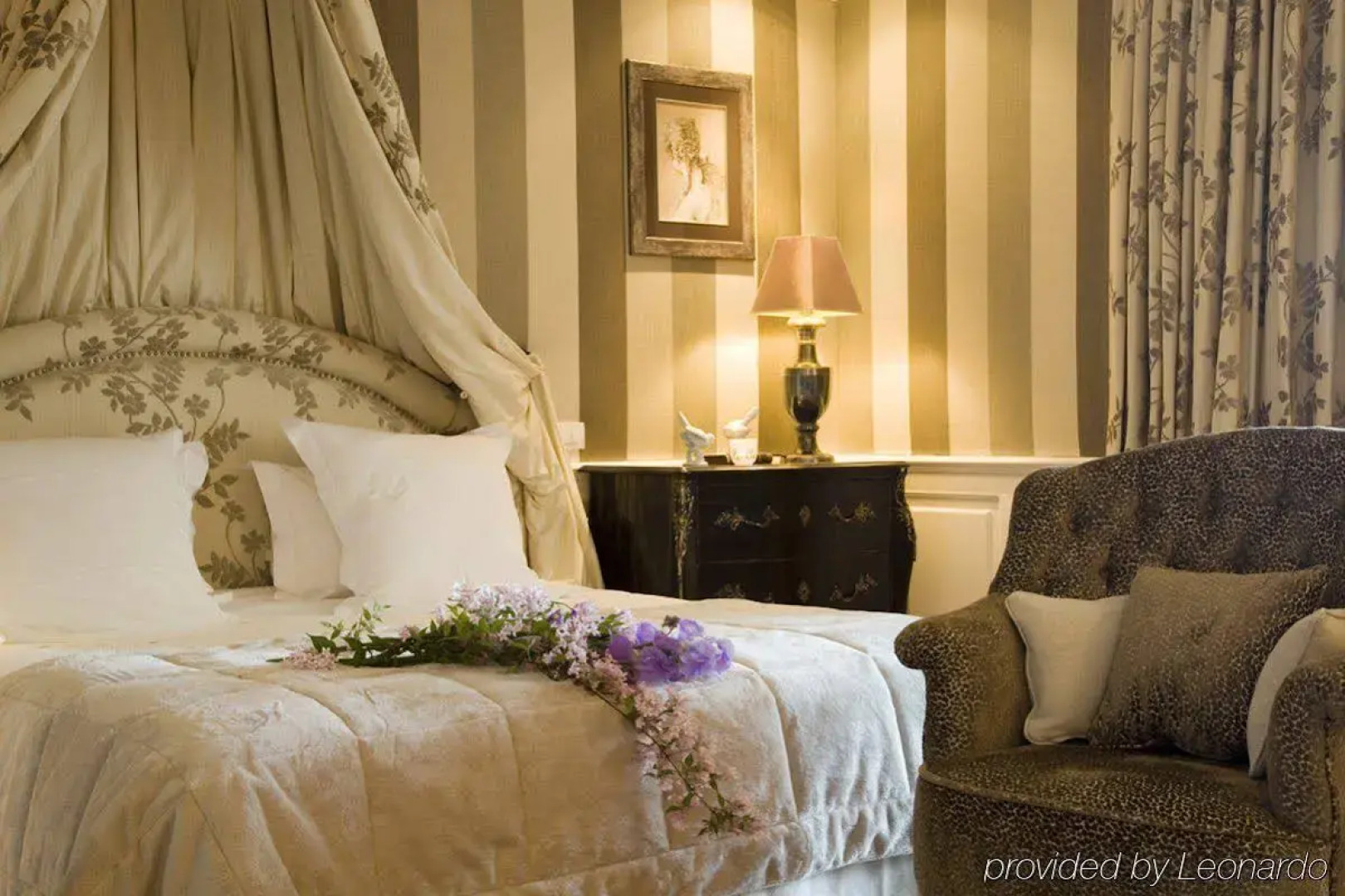 Royal Champagne Hotel & Spa