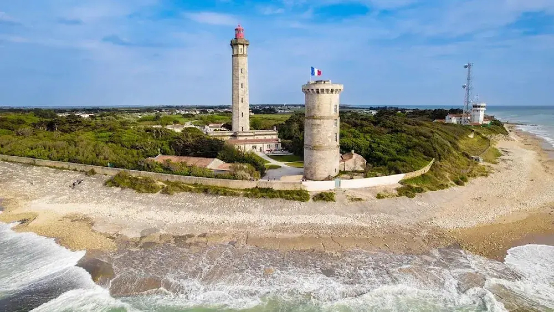 Holiday Home in Ars-en-re for Family