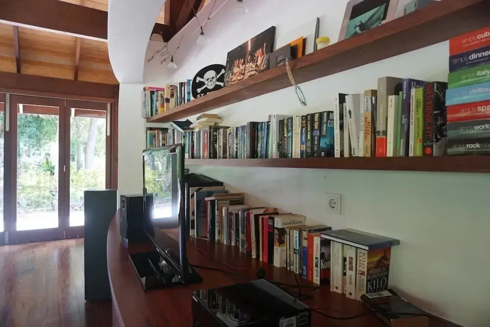 Vanuatu Uncharted Sport Fishing Lounge