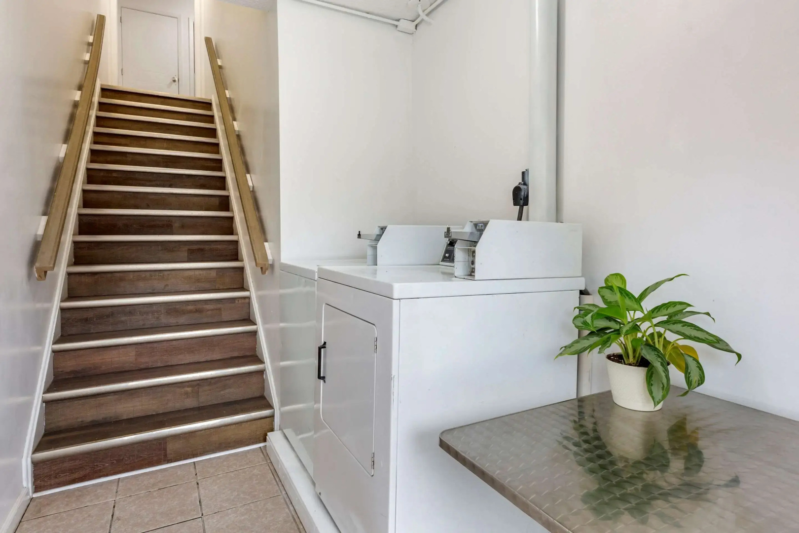 Econo Lodge Inn & Suites Sandusky South