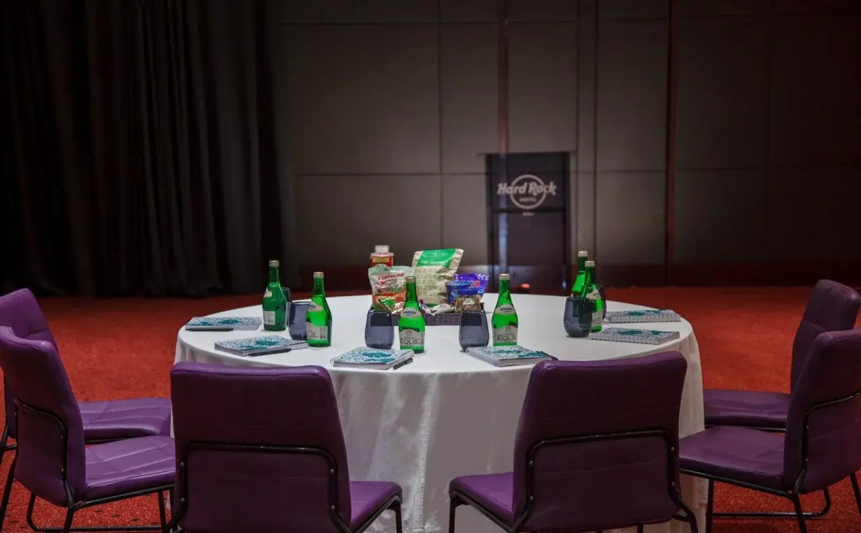 Отель Hard Rock Hotel Bali