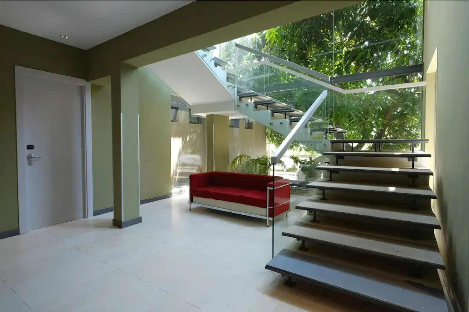 Magno Suites