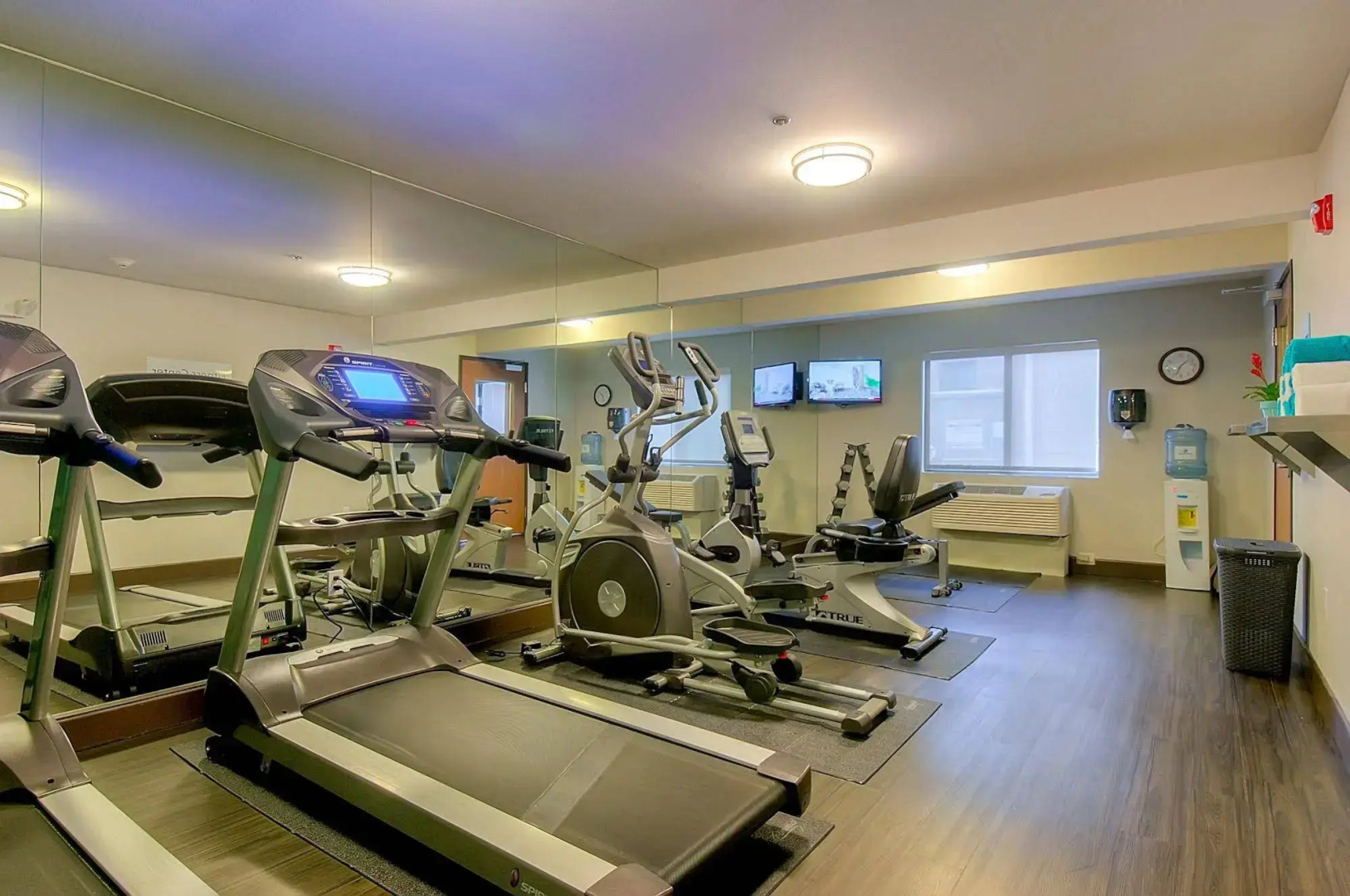 Holiday Inn Express Hotel & Suites Carlsbad Beach by IHG