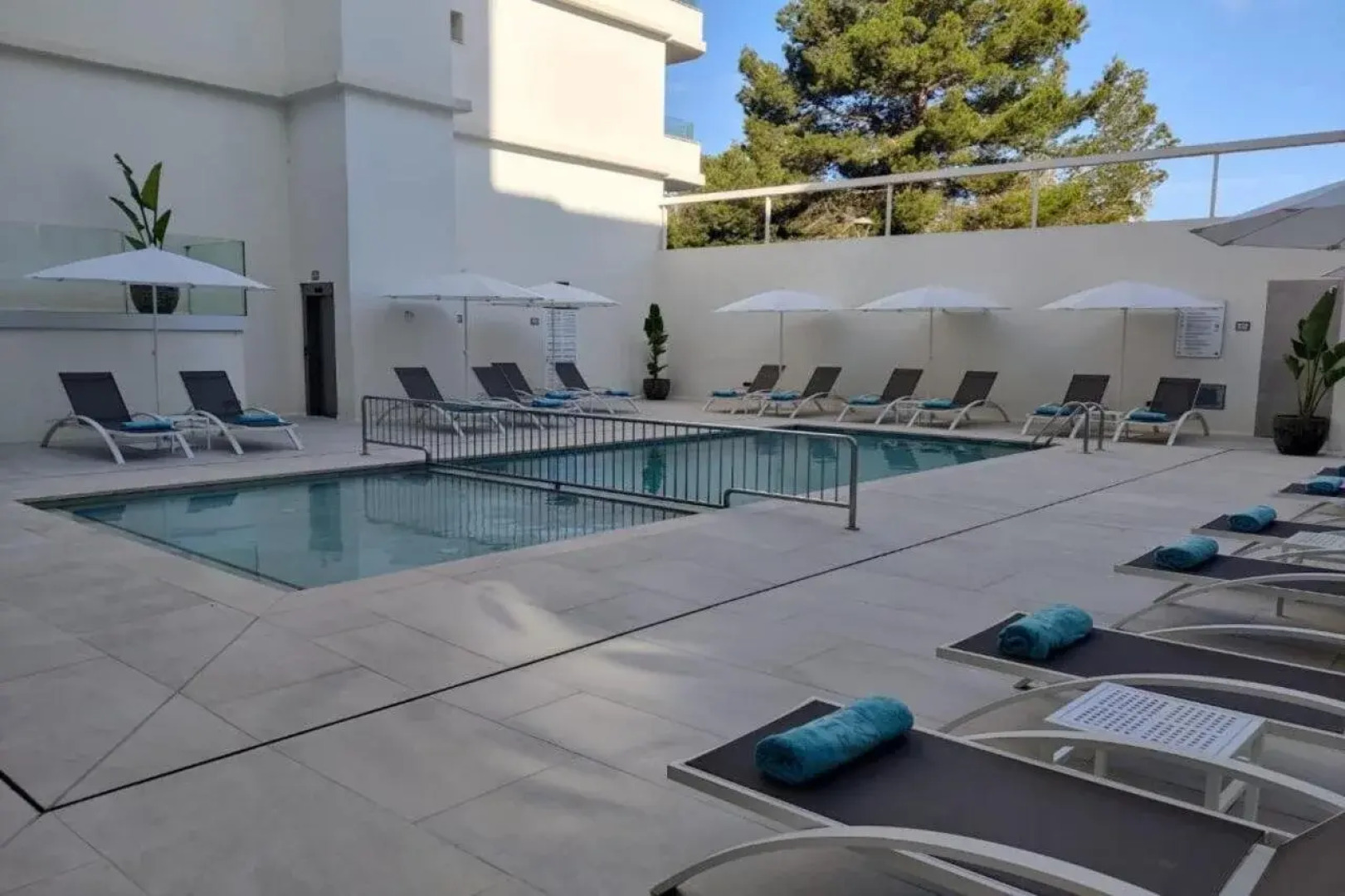 Aparthotel Marina Drach