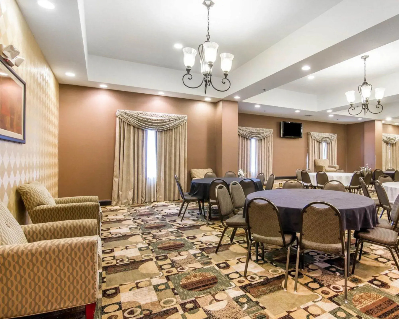 Red Roof Inn & Suites Longview