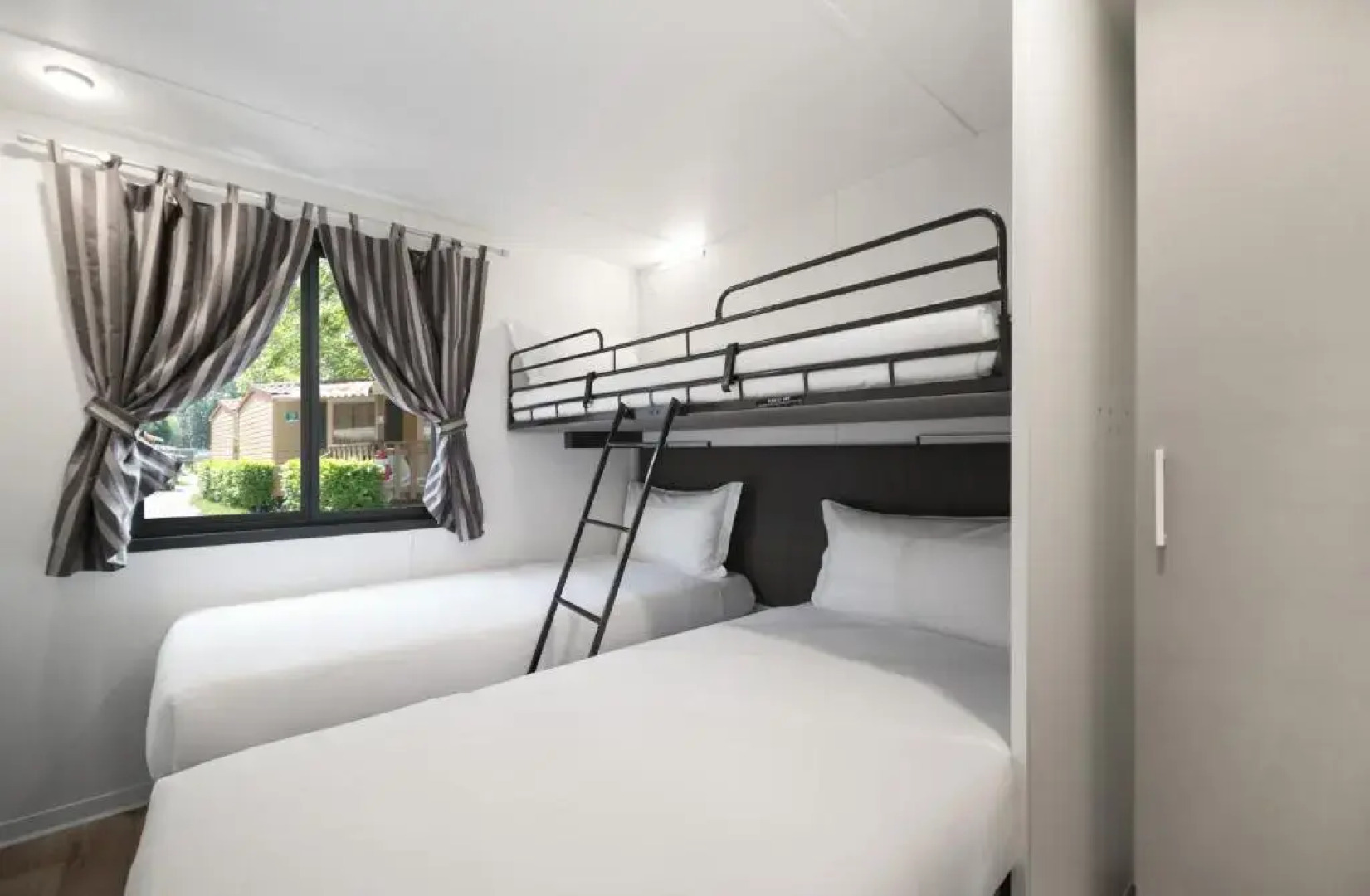 Hu Norcenni Girasole Village