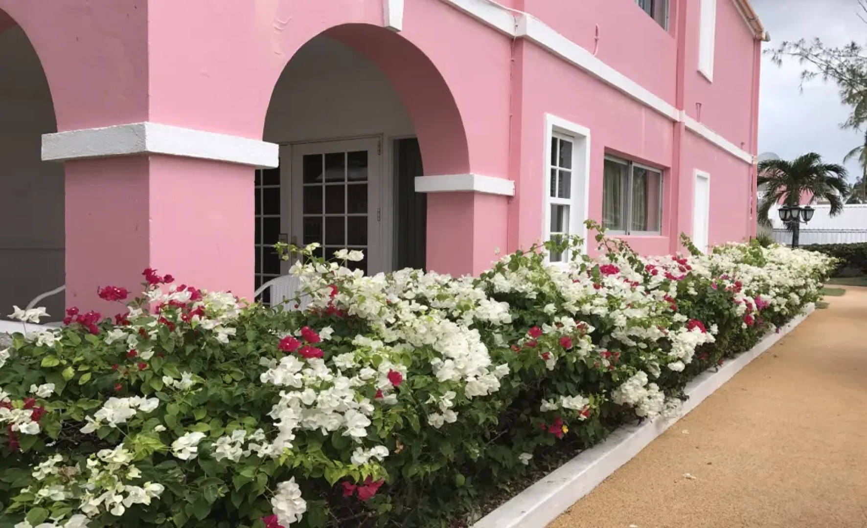 Southern Palms Beach Resort