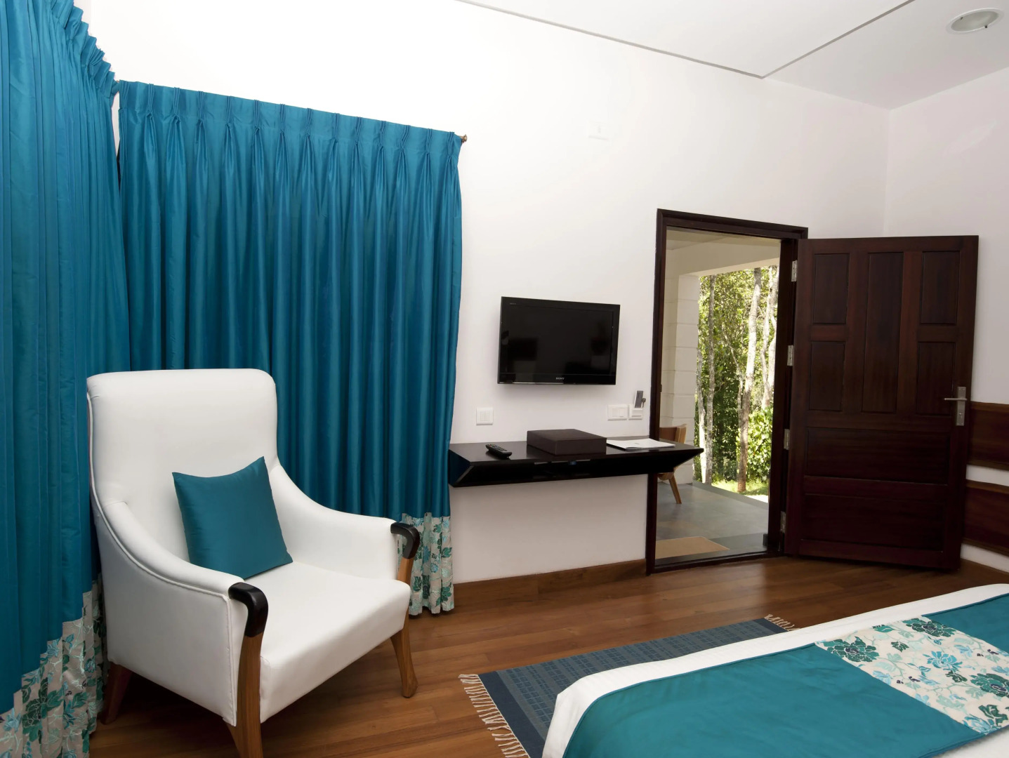 Niraamaya Retreats Cardamom Club