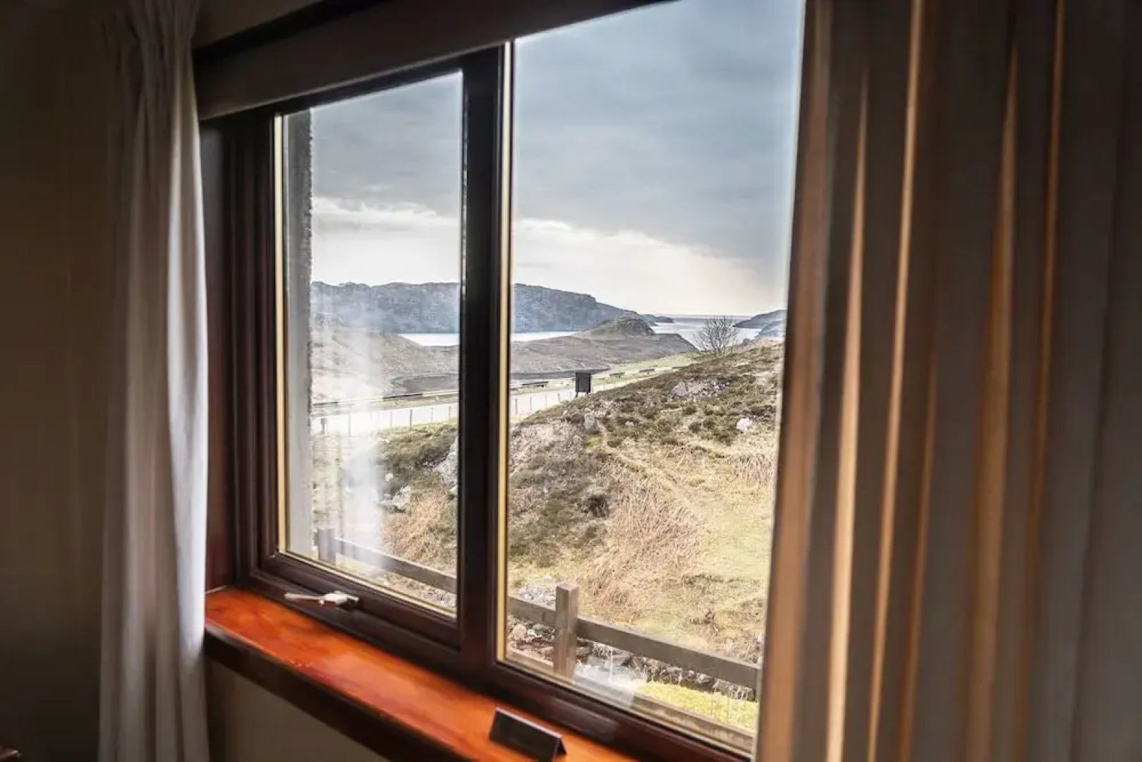 Old School Restaurant & Rooms