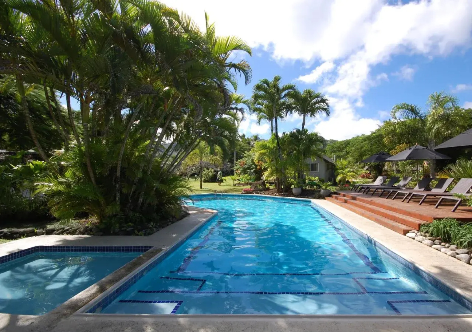 Lagoon Breeze Villas