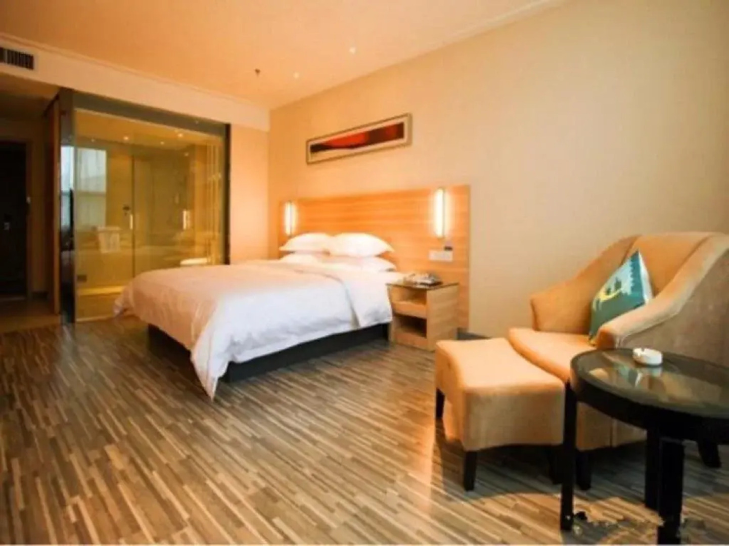 City Comfort Inn Jingmen Zhongxiang Chengtian Huafu