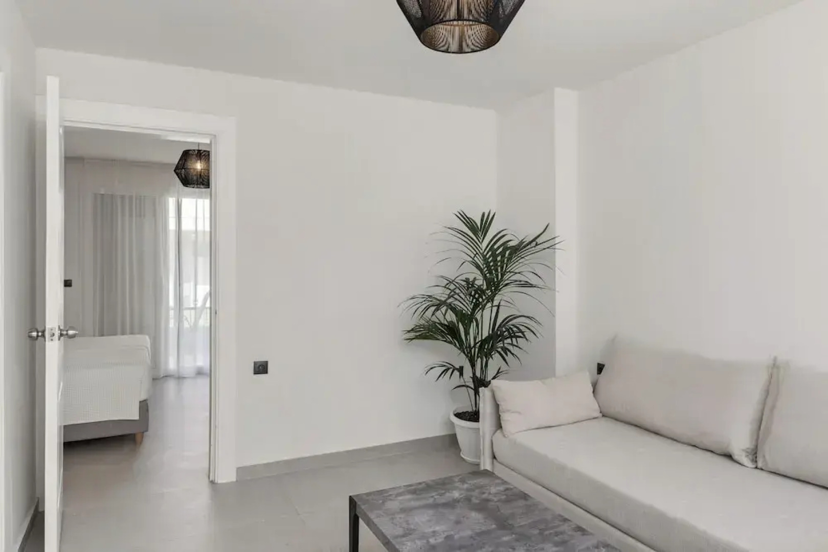 White Olive Marine Aquapark