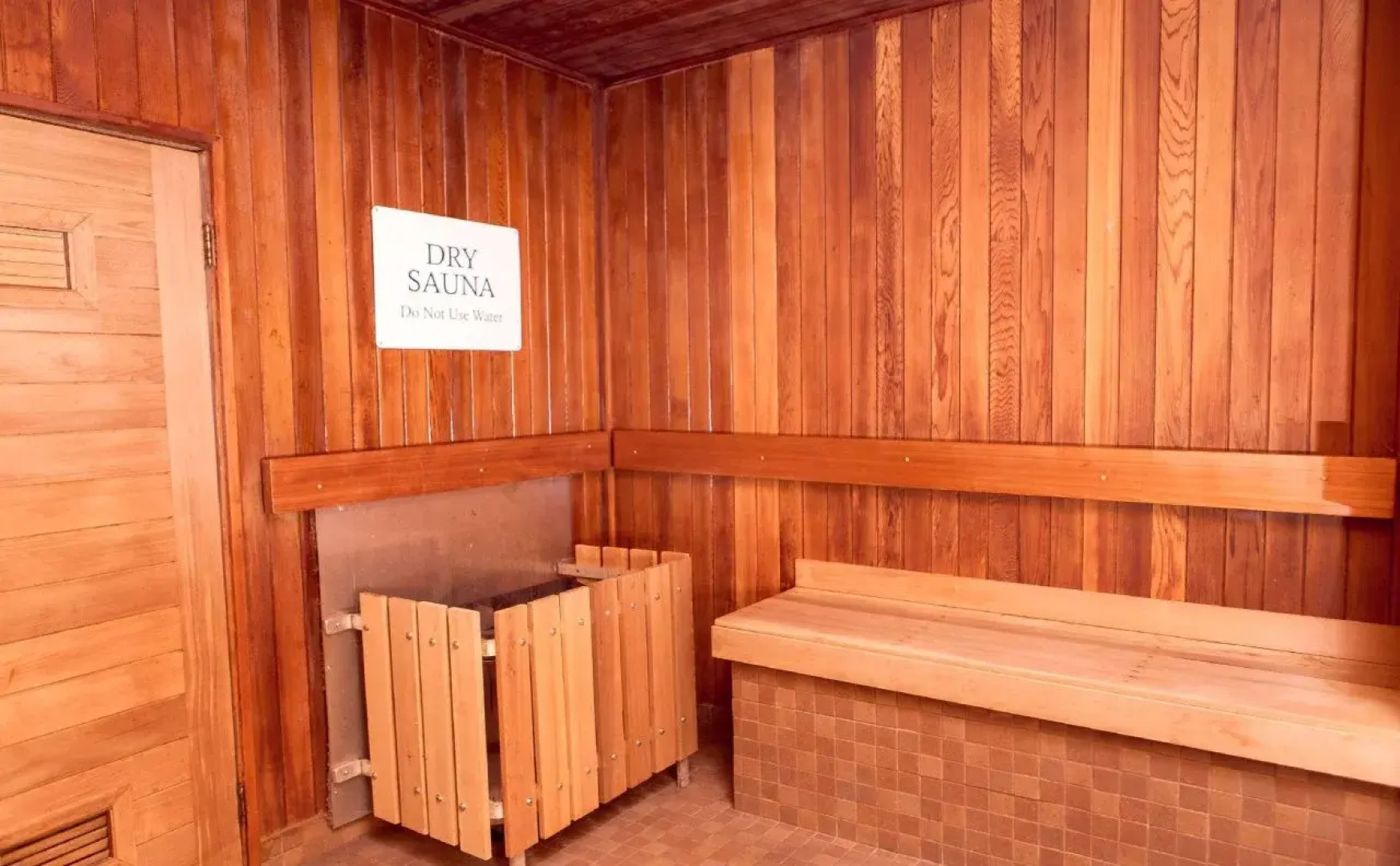 Best Western PLUS Coquitlam Inn Convention Centre