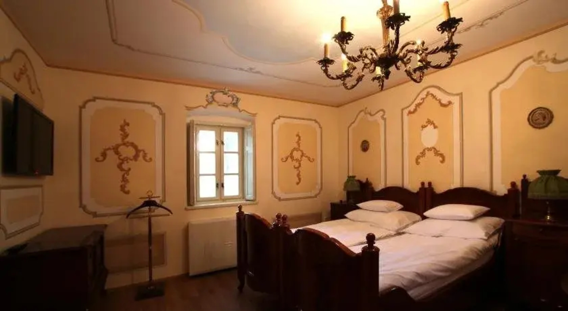 Platan Vararok Vendeghaz