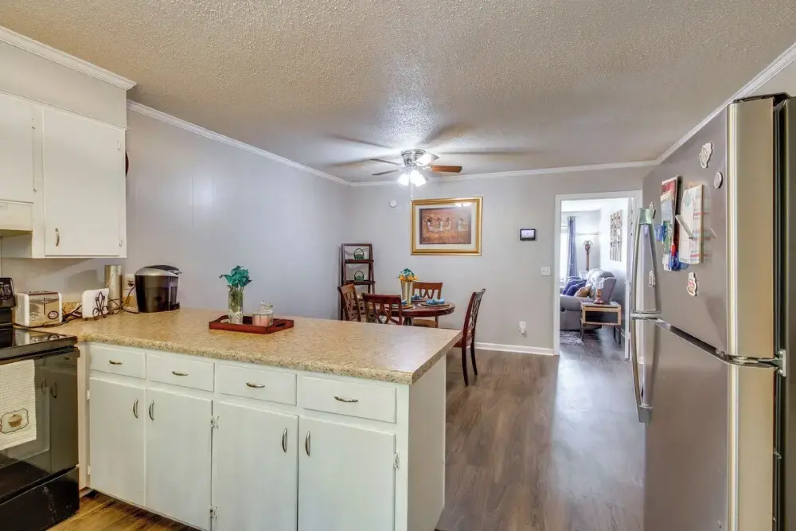 Easy Access to I-77 & I-20: Columbia Duplex!