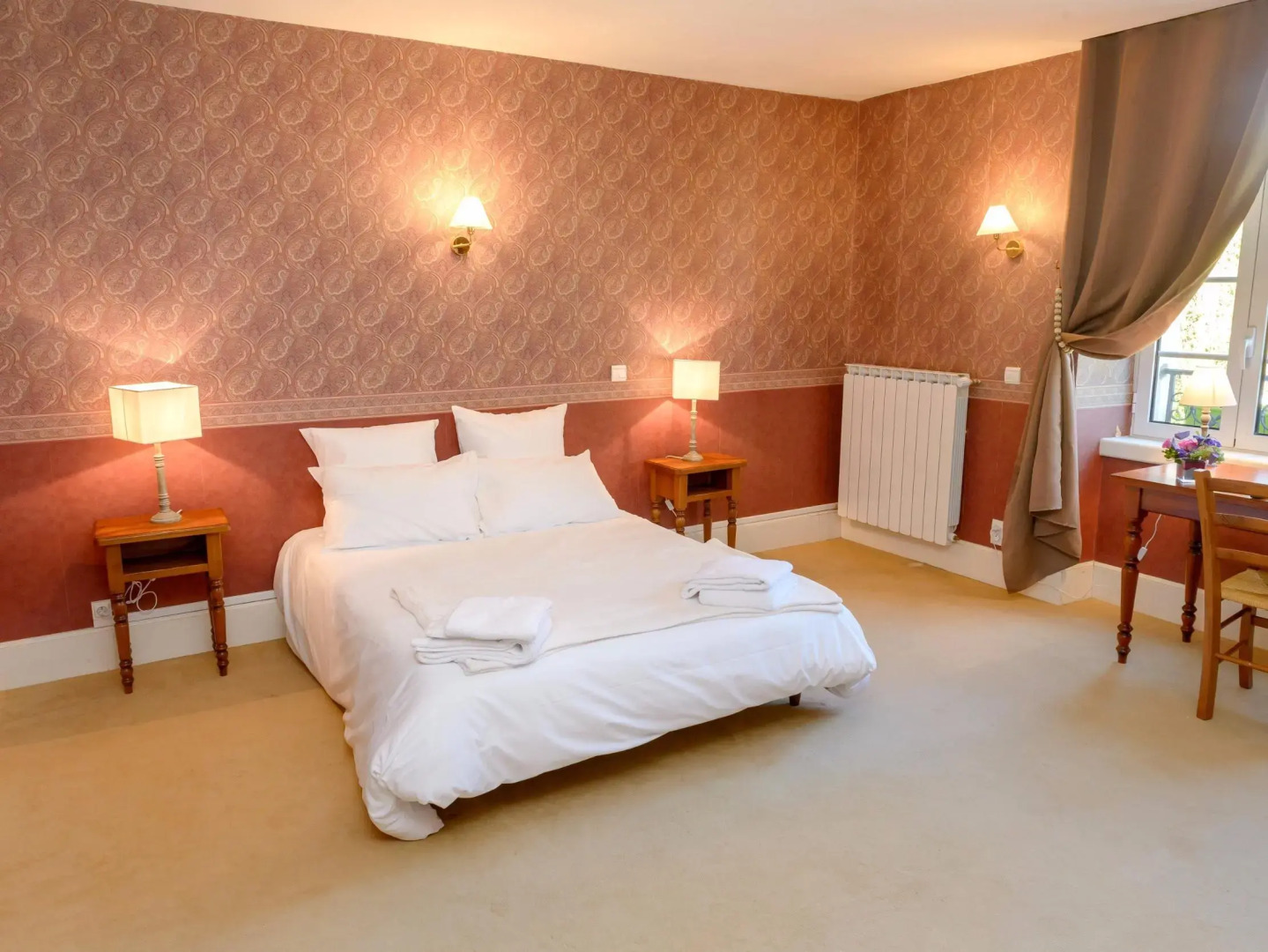 Logis Hotel Restaurant La Tour de Ciron