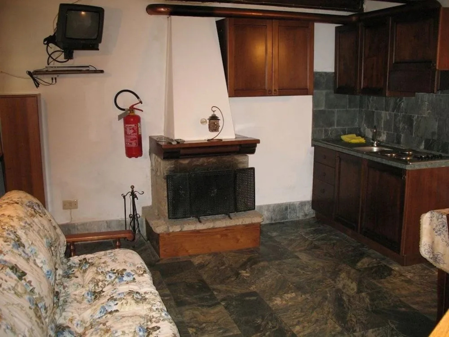 Antico Borgo di Isola Santa