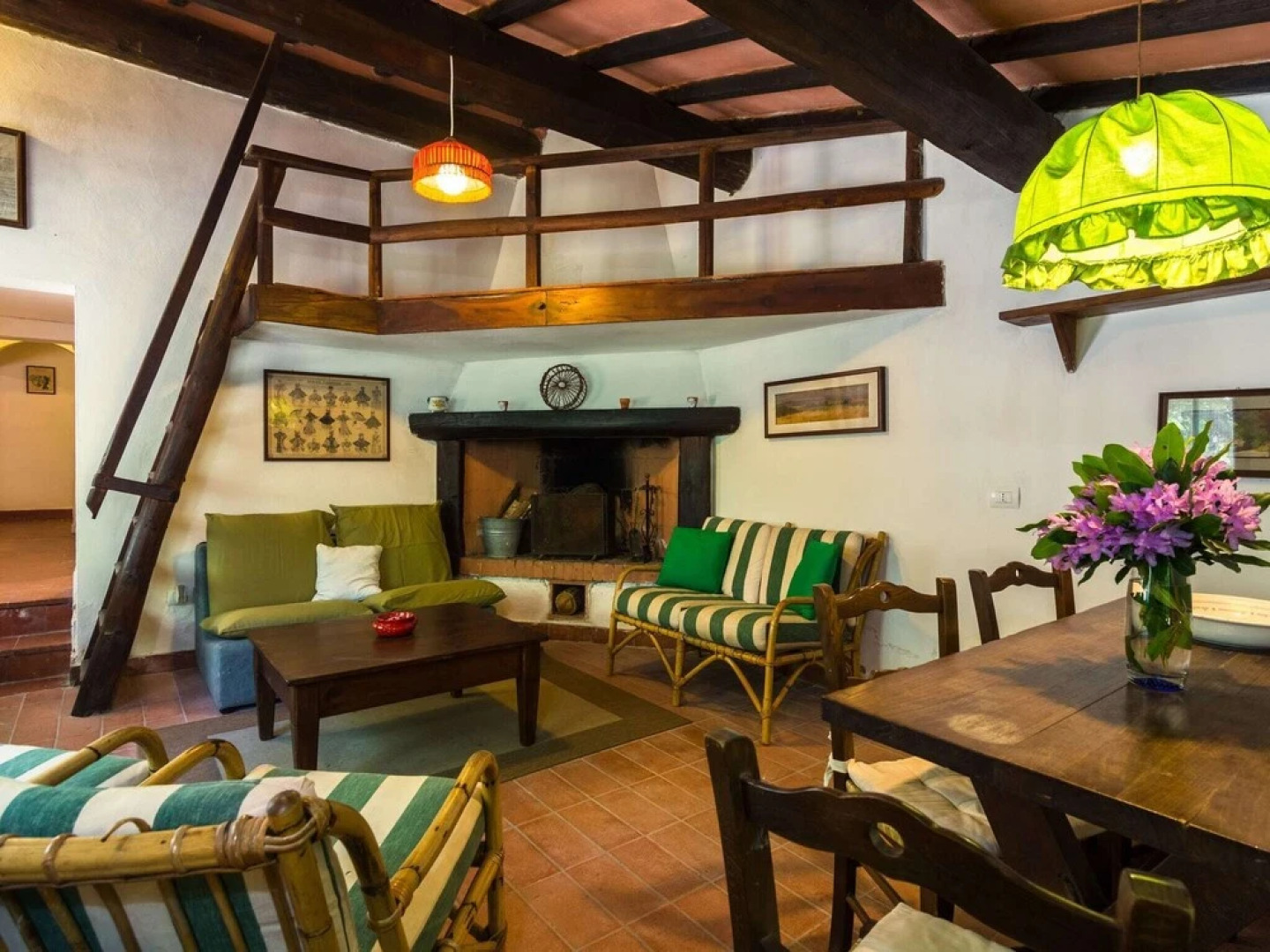 Spacious Holiday Home with Pool in Migliorini