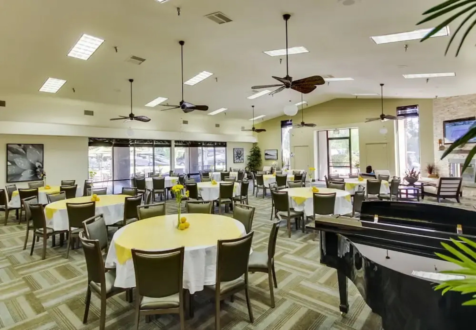 Emerald Desert RV Resort