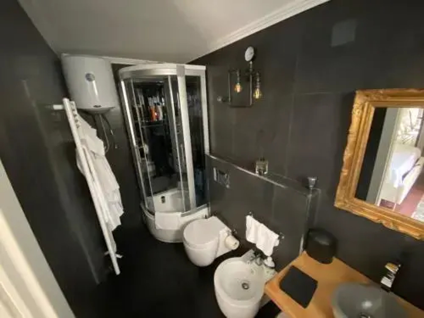 A Ugghia Guest House