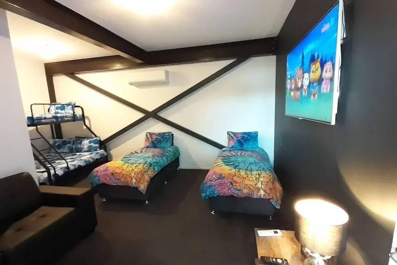 Hobart Waterfront Luxury Retreat