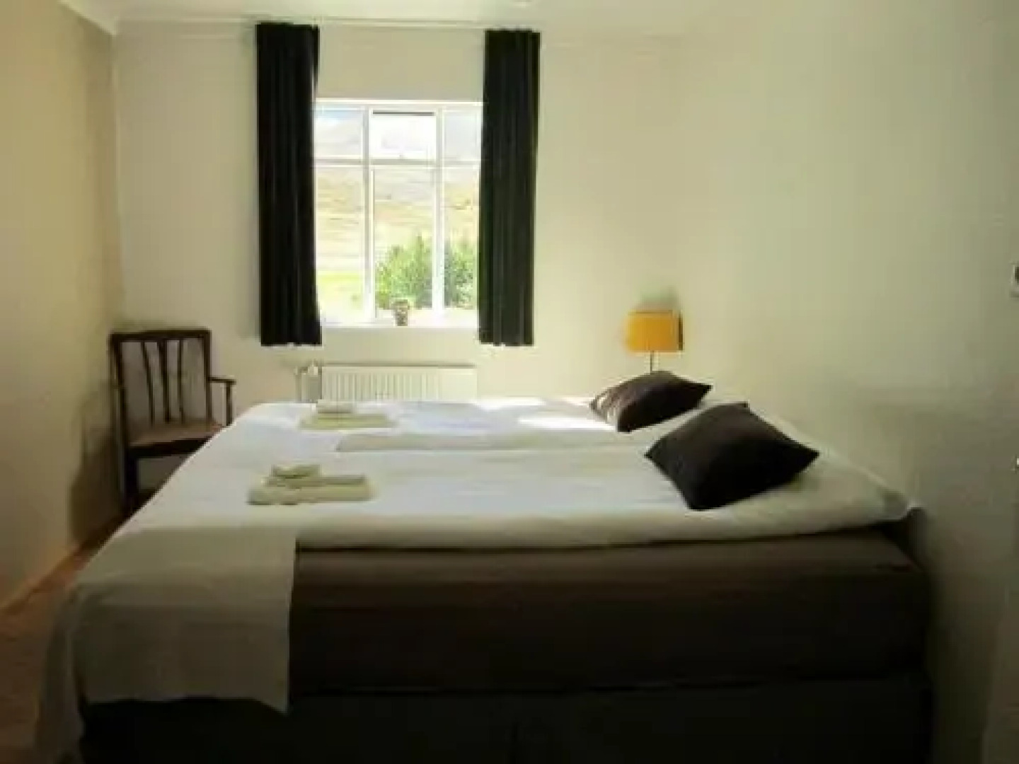 Guesthouse Kirkjubol in Bjarnardalur