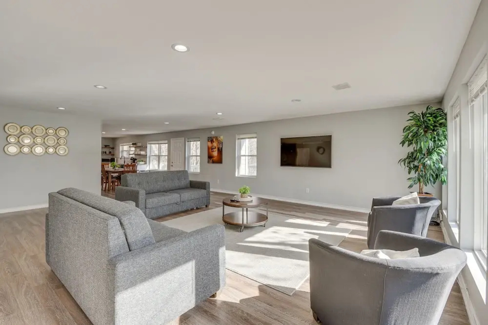 Modern Flower Mound Home < 2 Mi to River Walk