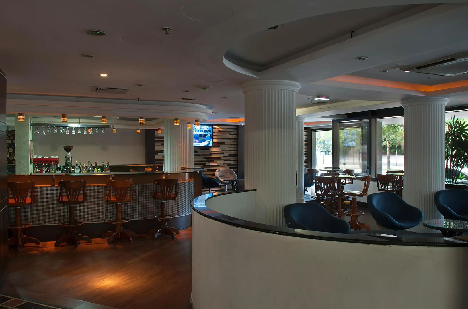 Master Porto Alegre Hotel - Av Carlos Gomes, Proximo Consulado Americano