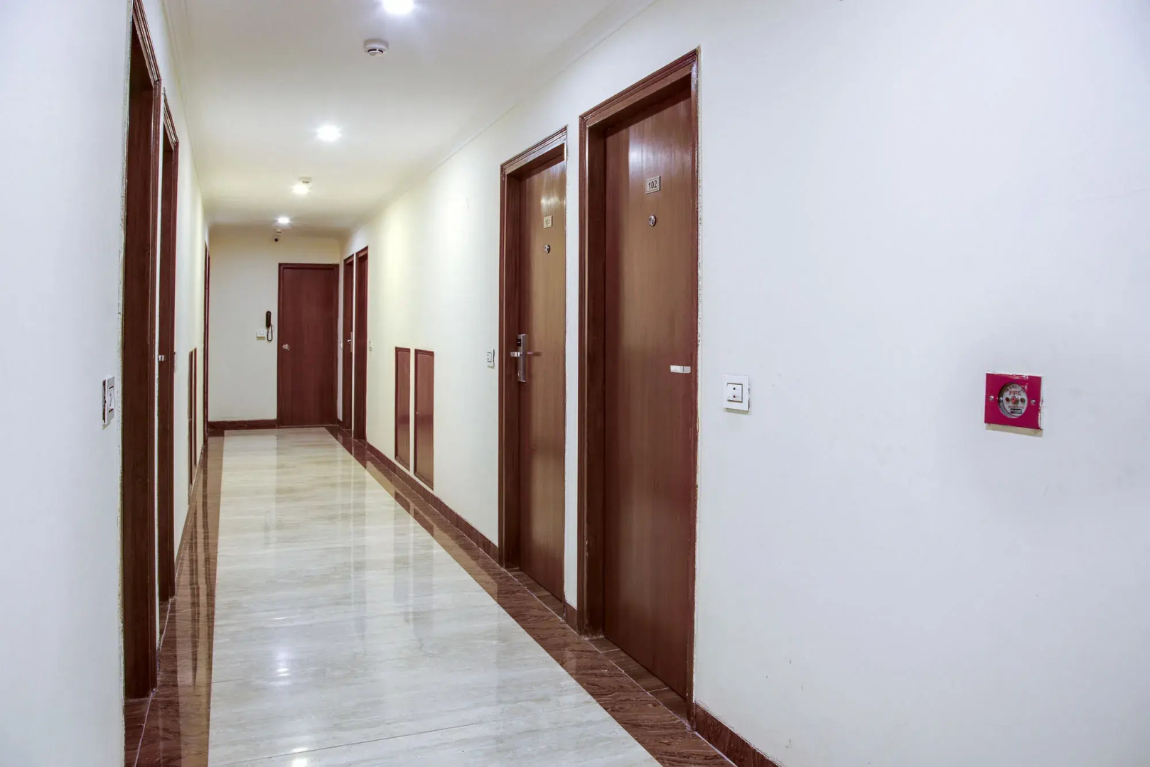 Treebo Tryst SC Residency