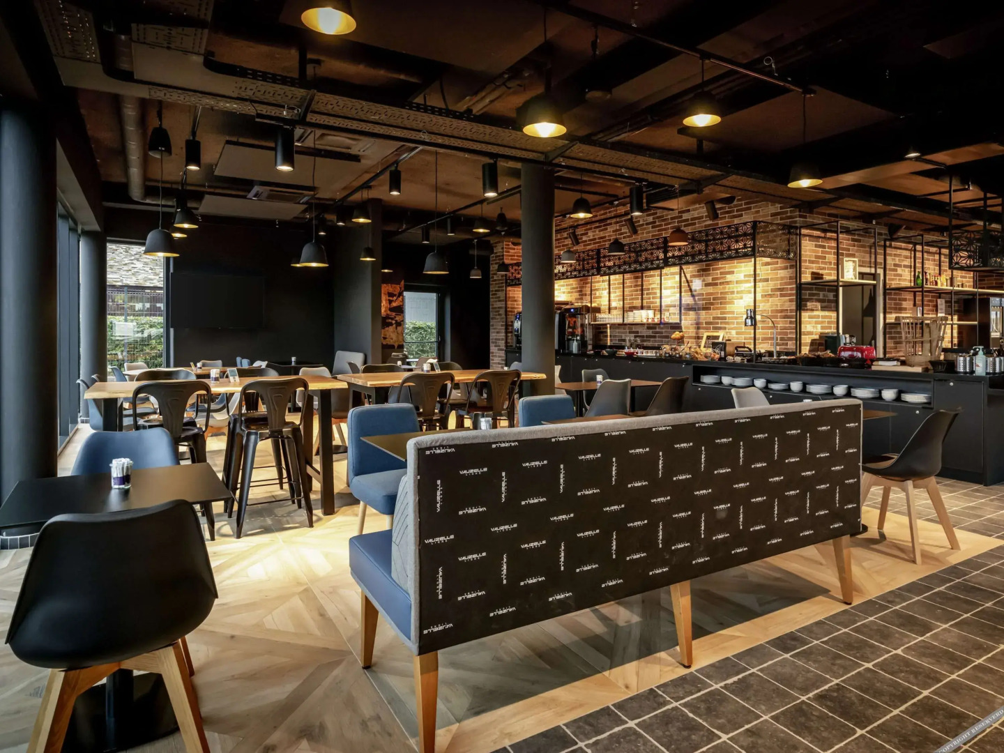 Ibis Styles Valenciennes Petite Foret