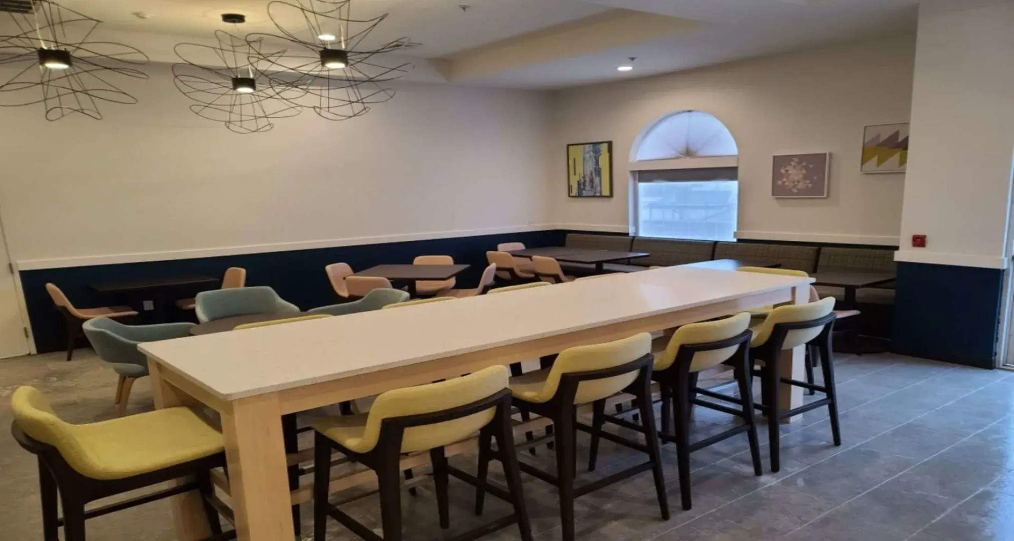 Holiday Inn Express WATERTOWN