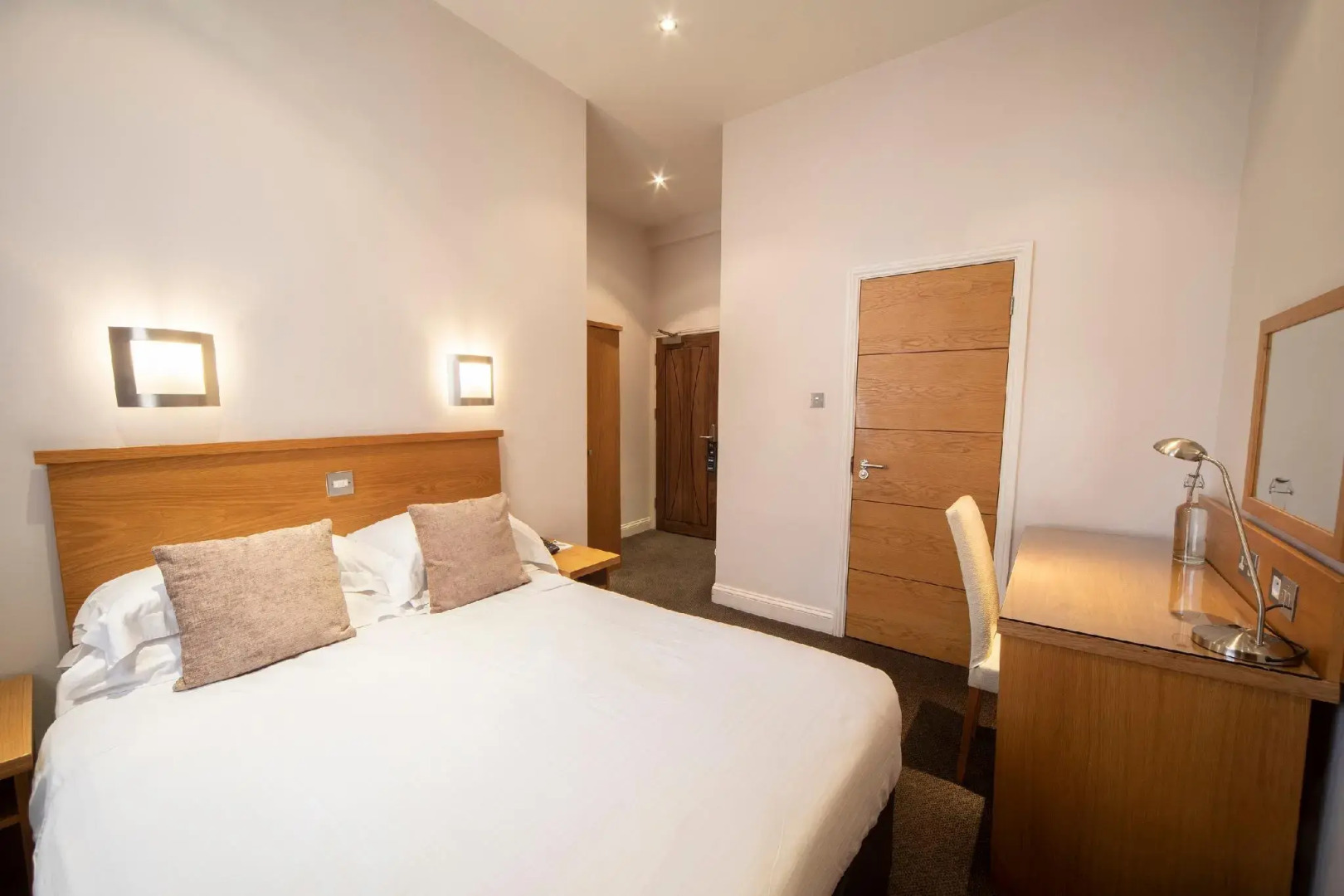 The Inn Boutique Hotel Bar and Restaurant